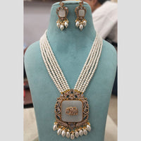 FS Collection Gold Plated Austrian Stone And Pearl Necklace Set