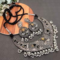 FS Collection Oxidised Plated Pota Stone And Pearl Necklace Set