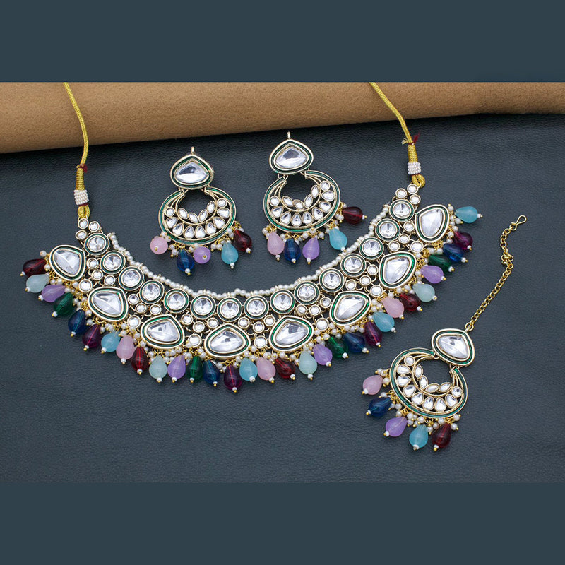 FS Collection Gold Plated Kundan Stone And Pearl Necklace Set