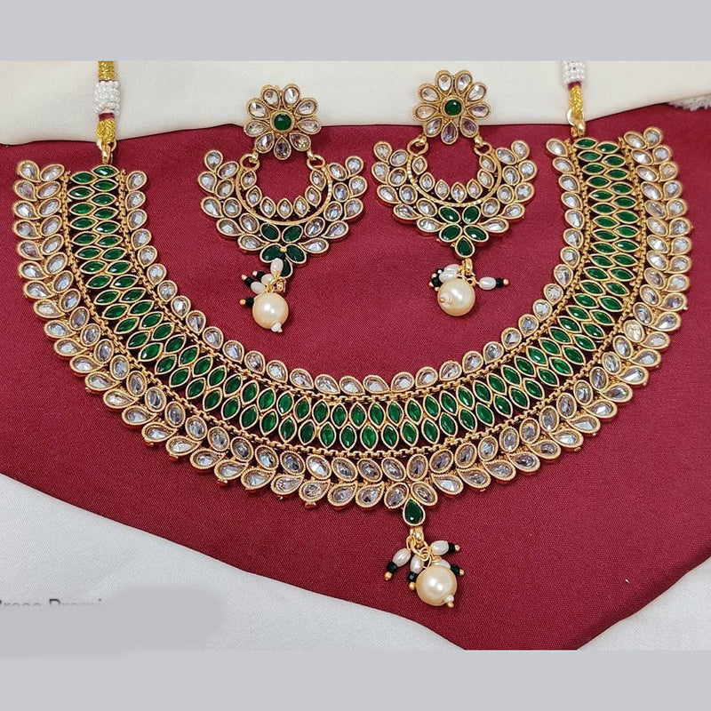 FS Collection Gold Plated Crystal Stone And Pearls Necklace Set