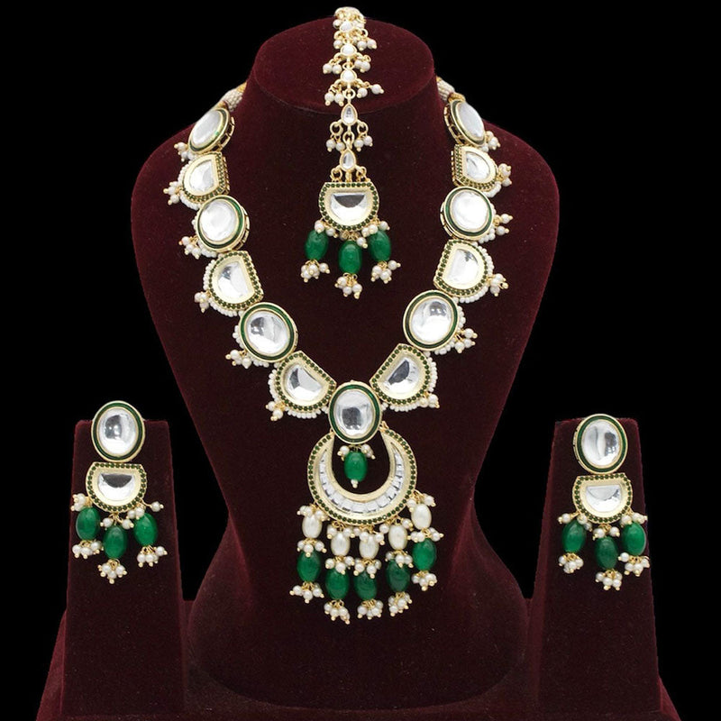 FS Collection Gold Plated Kundan Stone And Pearls Necklace Set