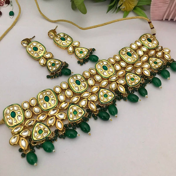 FS Collection Gold Plated Kundan Stone And Pearls Choker Necklace Set