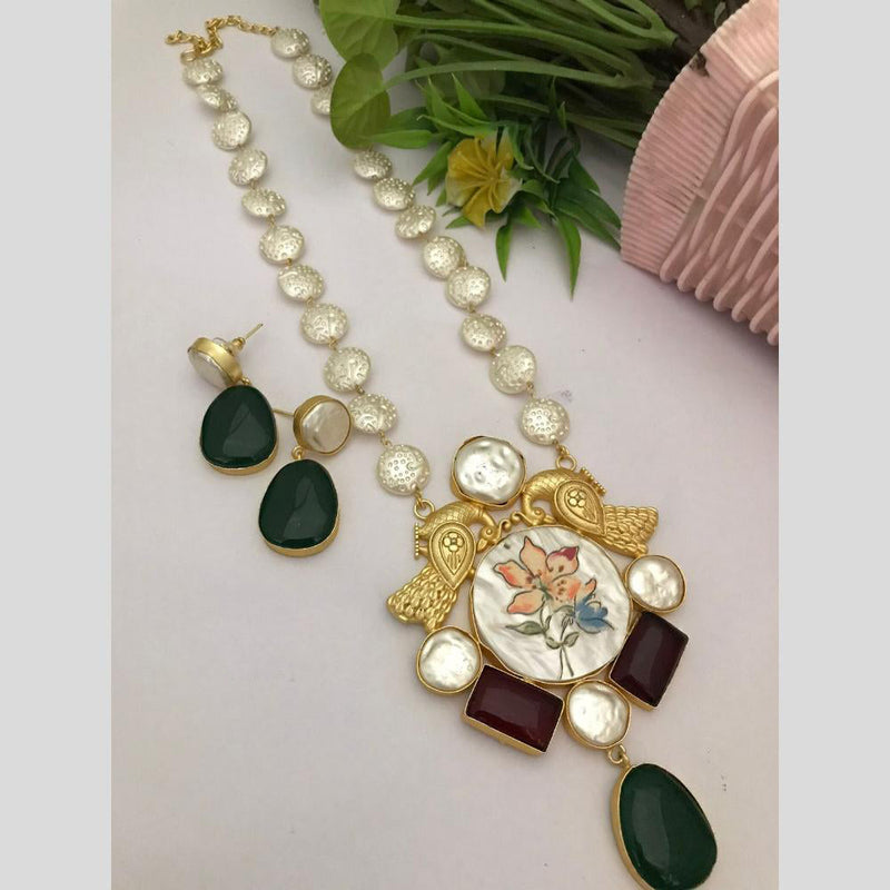 FS Collection Gold Plated Mother Of Pearl Necklace Set