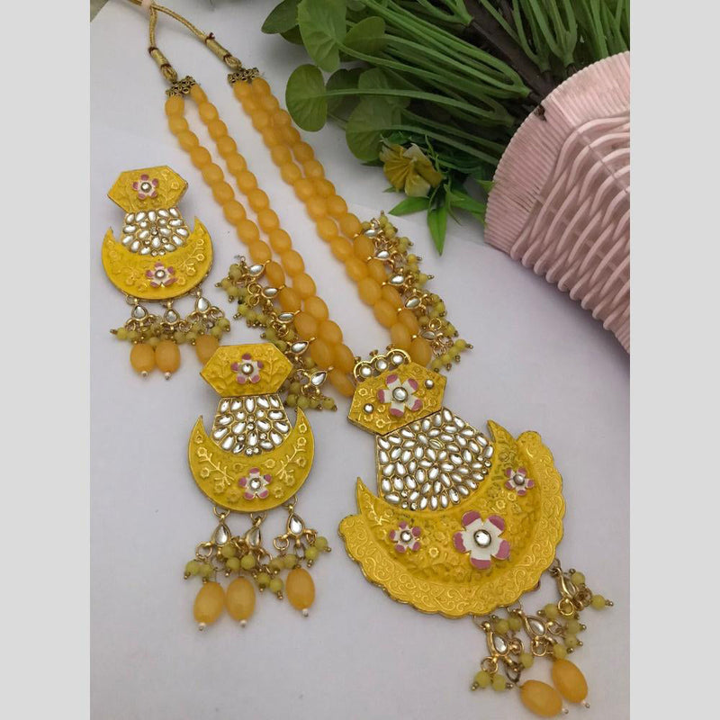 FS Collection Gold Plated Kundan Stone And Beads Necklace Set