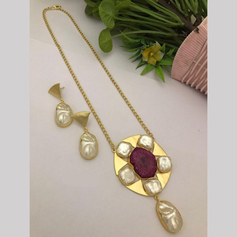 FS Collection Gold Plated Mother Of Pearls Necklace Set