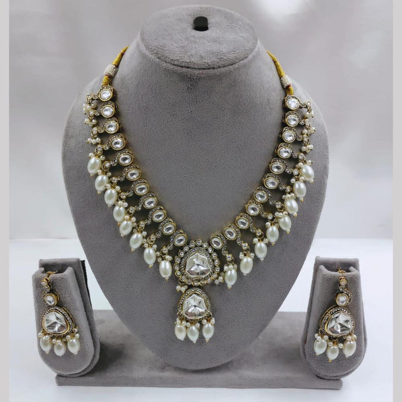 FS Collection Gold Plated Pota Stone And Austrian Stone Necklace Set