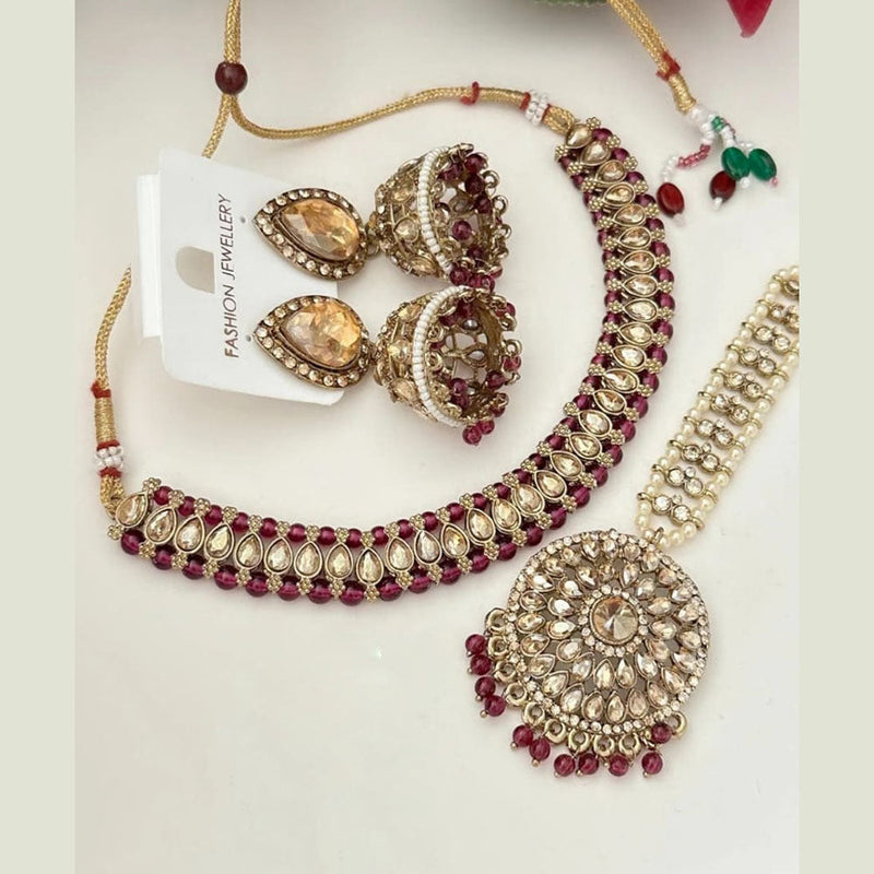 FS Collection Gold Plated Crystal Stone And Pearls Necklace Set