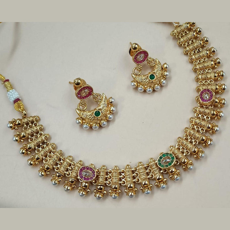 FS Collection Gold Plated Crystal Stone And Pearls Necklace Set