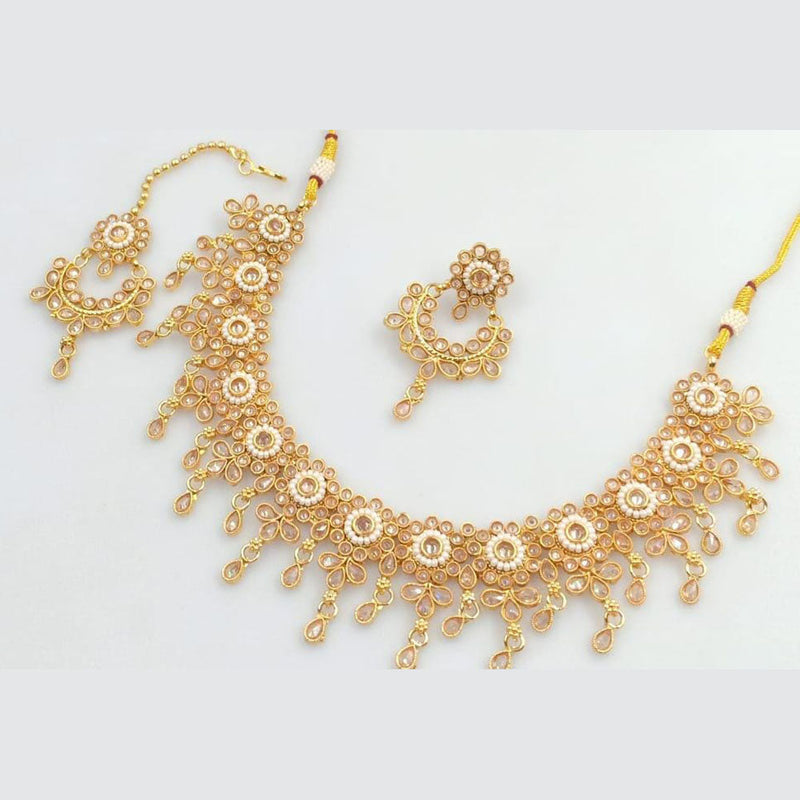 FS Collection Gold Plated Crystal Stone And Pearls Necklace Set