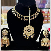 FS Collection Gold Plated Kundan Stone And Beads Necklace Set