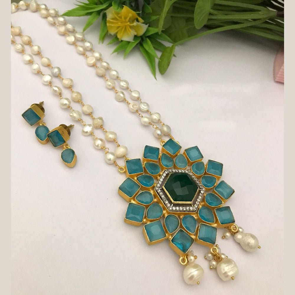 FS Collection Gold Plated Pearl And Crystal Stone Necklace Set