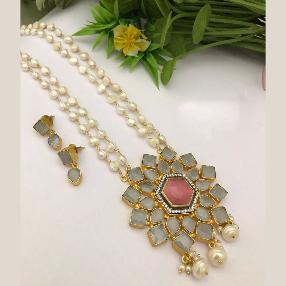 FS Collection Gold Plated Pearl And Crystal Stone Necklace Set
