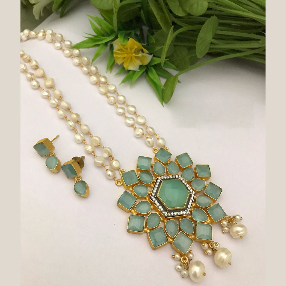 FS Collection Gold Plated Pearl And Crystal Stone Necklace Set