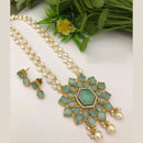 FS Collection Gold Plated Pearl And Crystal Stone Necklace Set