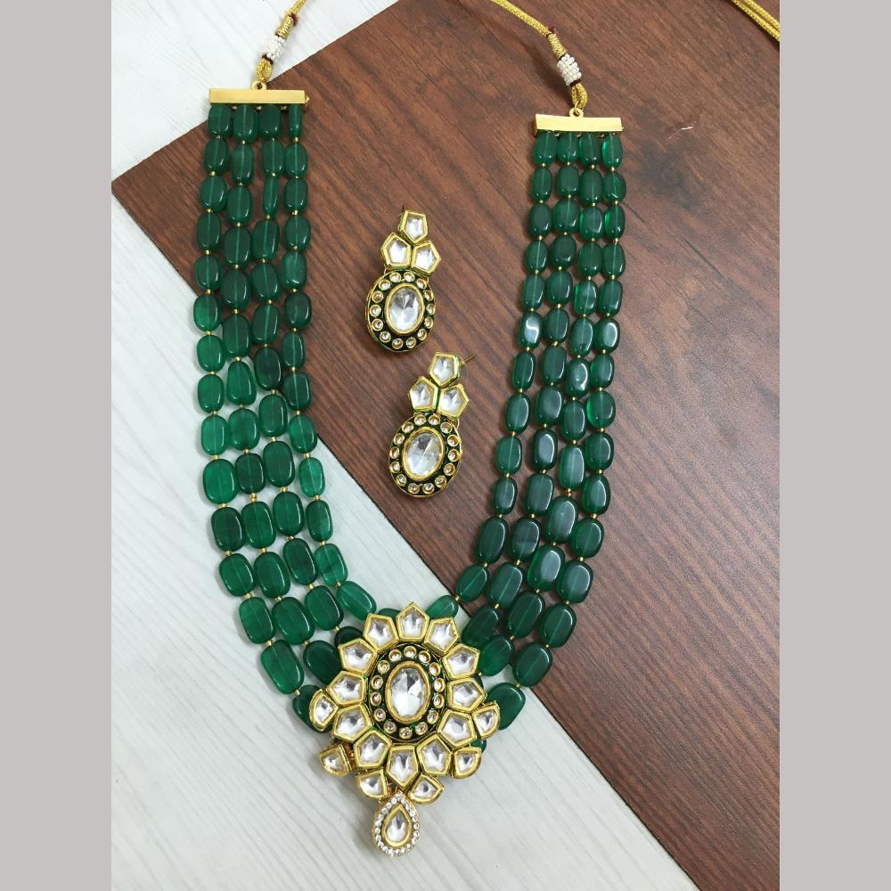 FS Collection Gold Plated Kundan Stone And Beads Necklace Set
