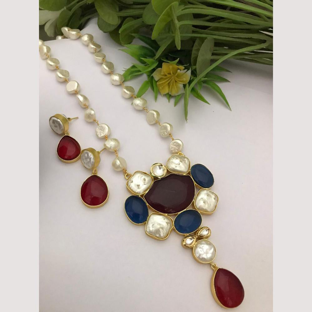 FS Collection Regal Gold Plated  with Elegant Mother of Pearl Touch Necklace Set