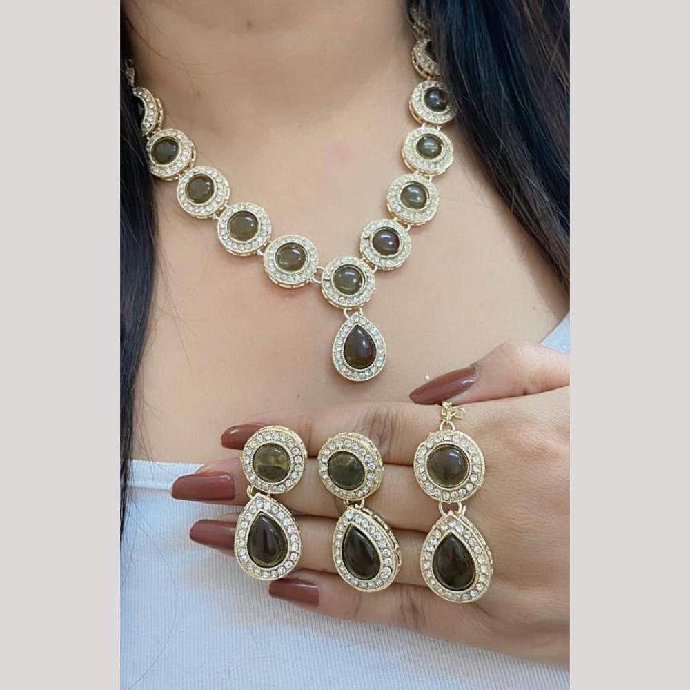 FS Collection Traditional Gold Plated Pota and Austrian Stones Necklace Set
