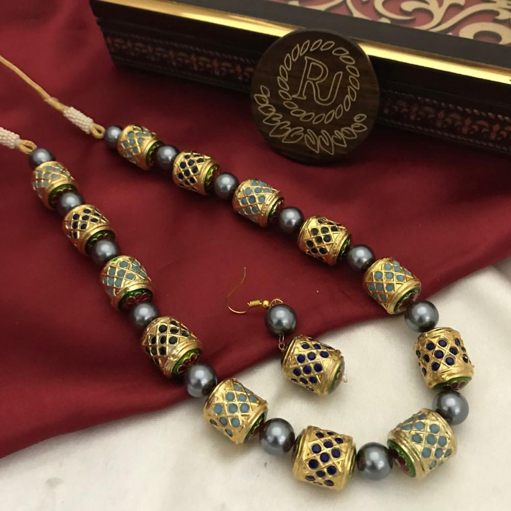 FS Collection Gold Plated Pota Stone And Beads Necklace Set