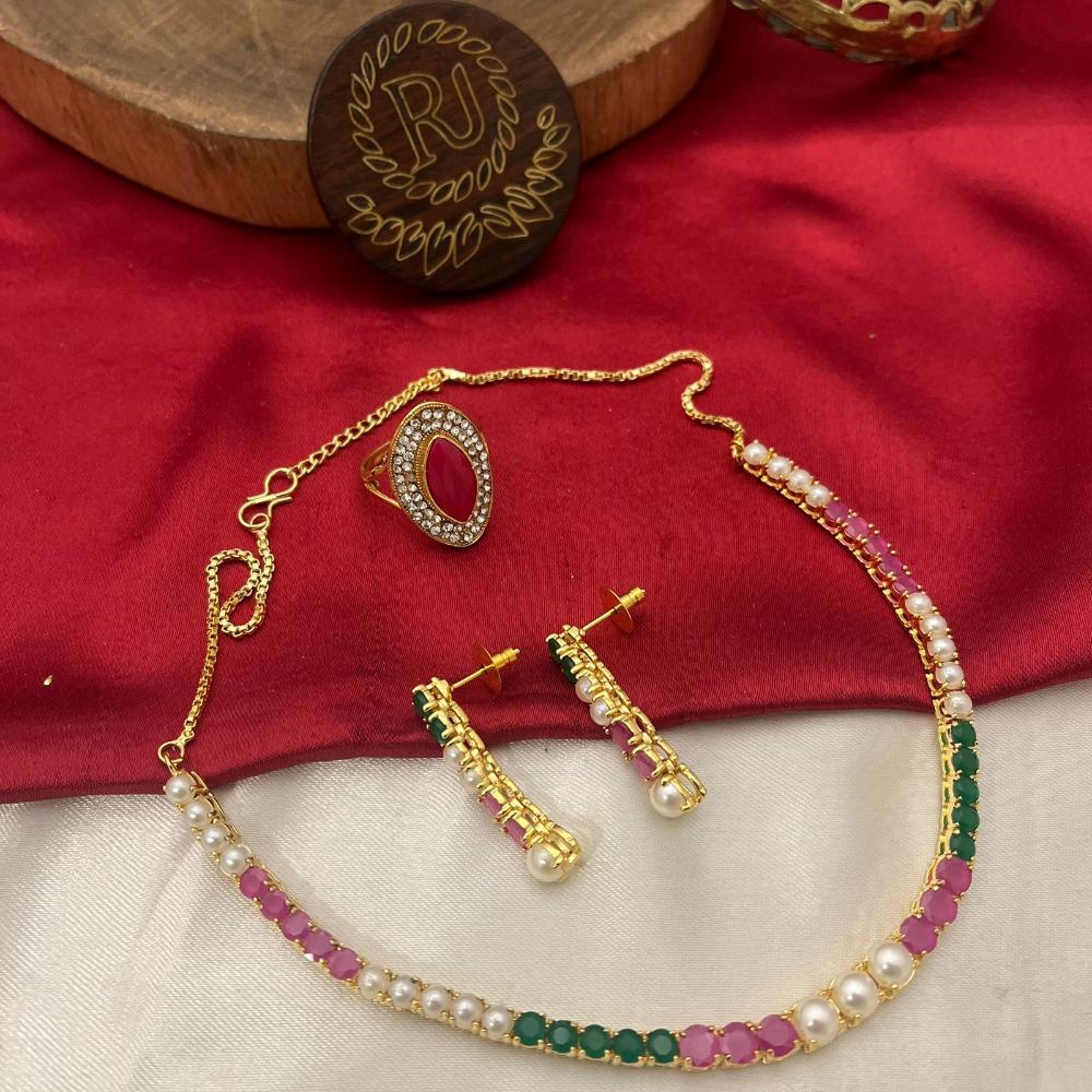 FS Collection Gold Plated Crystal Stone And Pearl Necklace Set