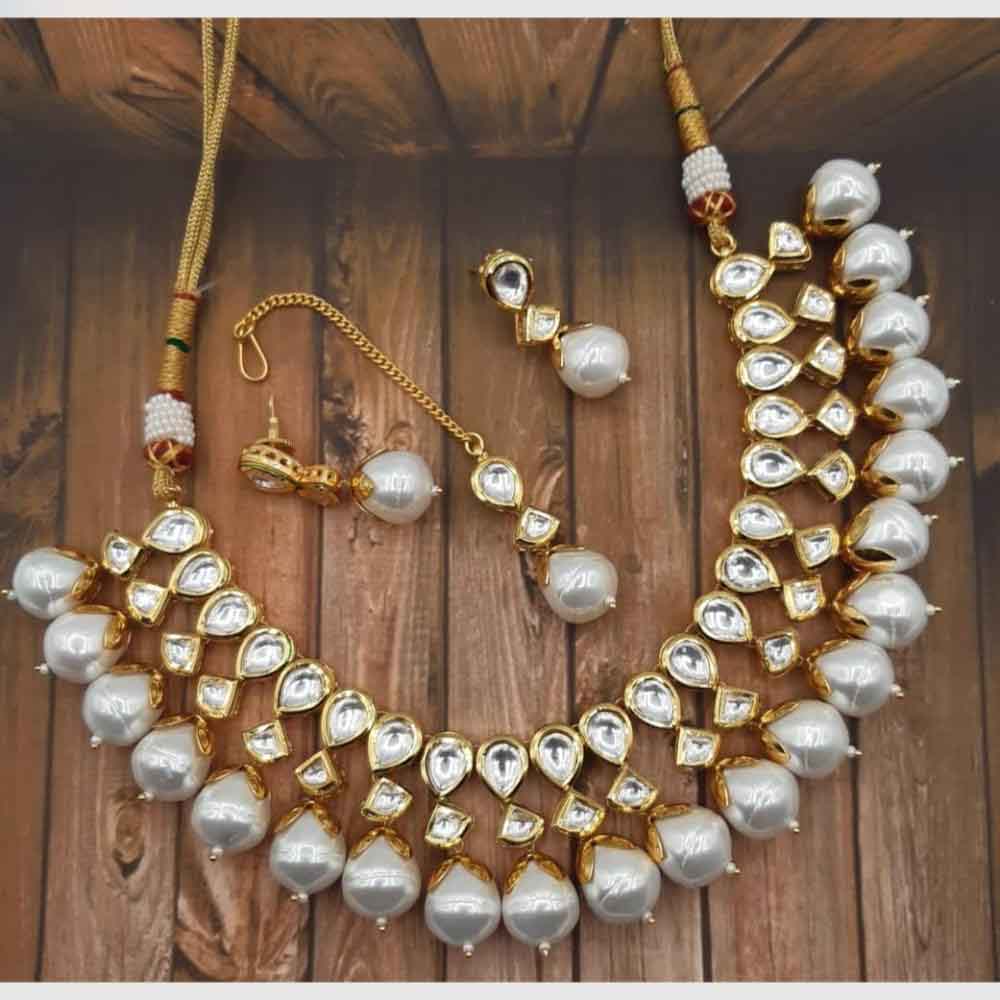 FS Collection Kundan and Peal Necklace Set