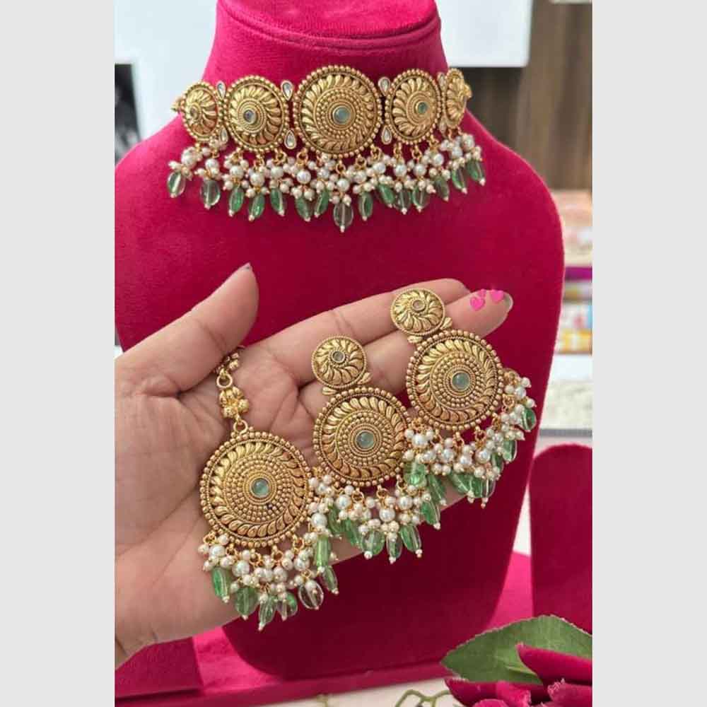 FS Collection Pearl and Bead Necklace Set