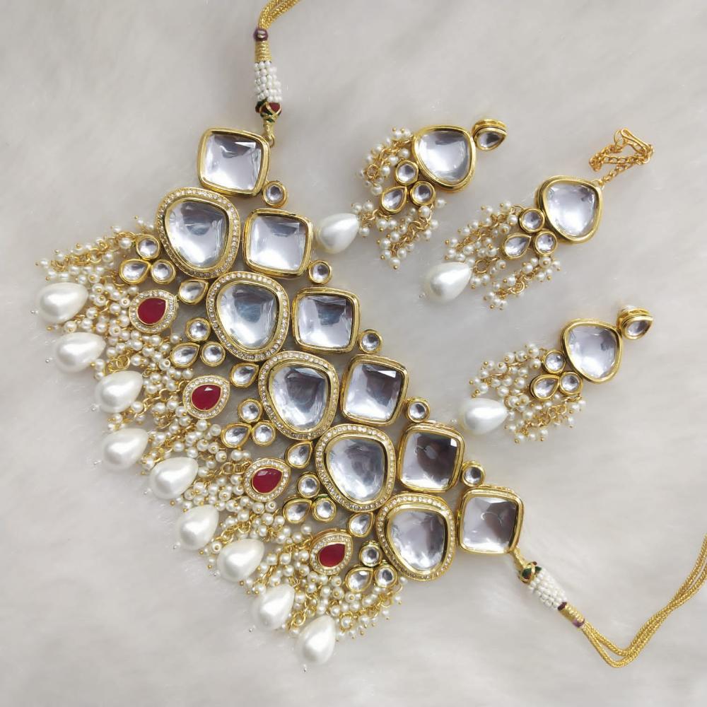 FS Collection Elegant Kundan Pearl and Beads Necklace Set