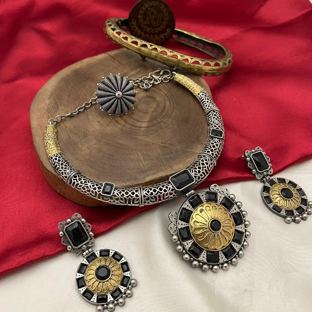FS Collection 2 Tone Pota Stone Necklace Set