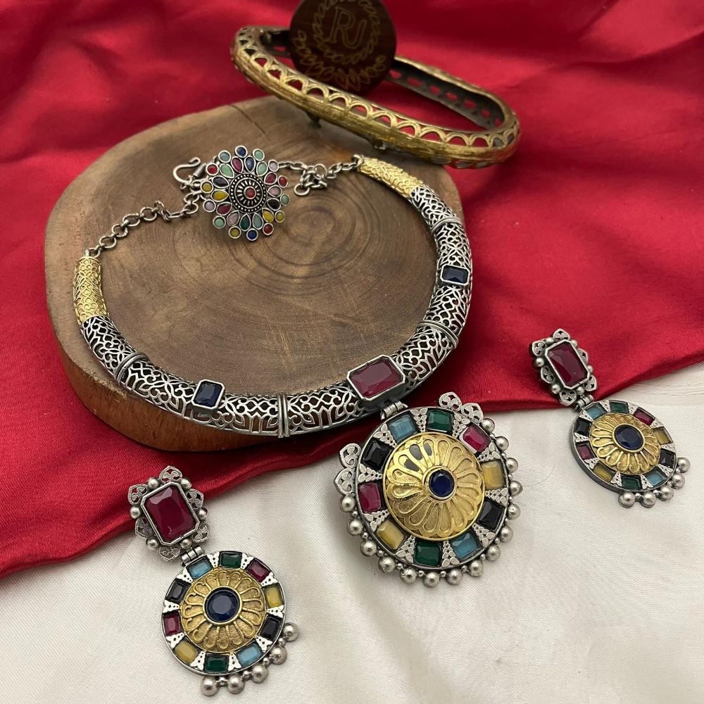 FS Collection 2 Tone Pota Stone Necklace Set