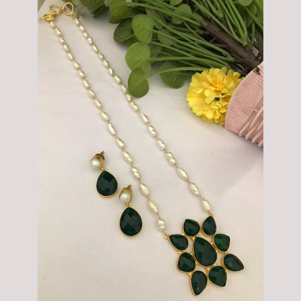 FS Collection Timeless Beauty Crystal Stone And Pearls Long Necklace Set