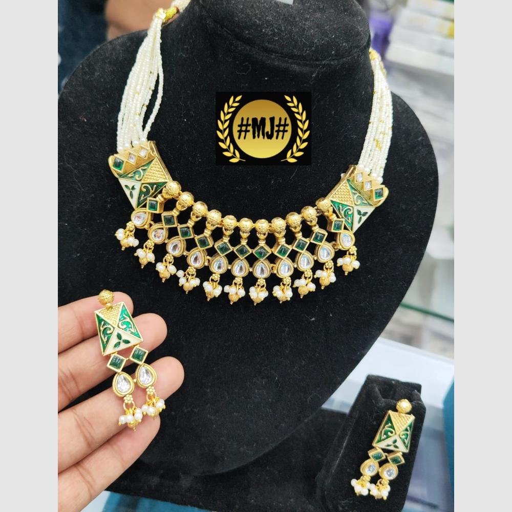 FS Collection Elegant Pota Stone And Pearl Meenakari Necklace Set