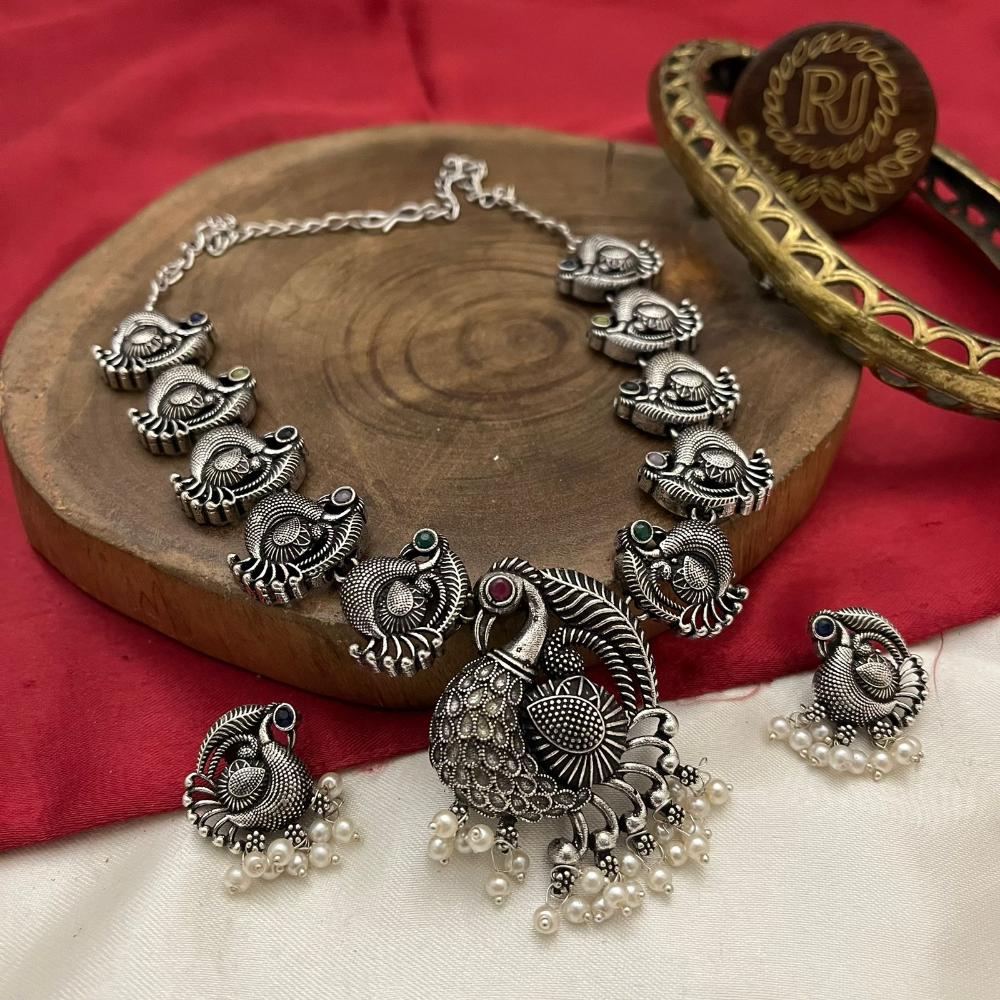FS Collection Stylish Oxidised Finish Pota Stone And Pearl Necklace Set