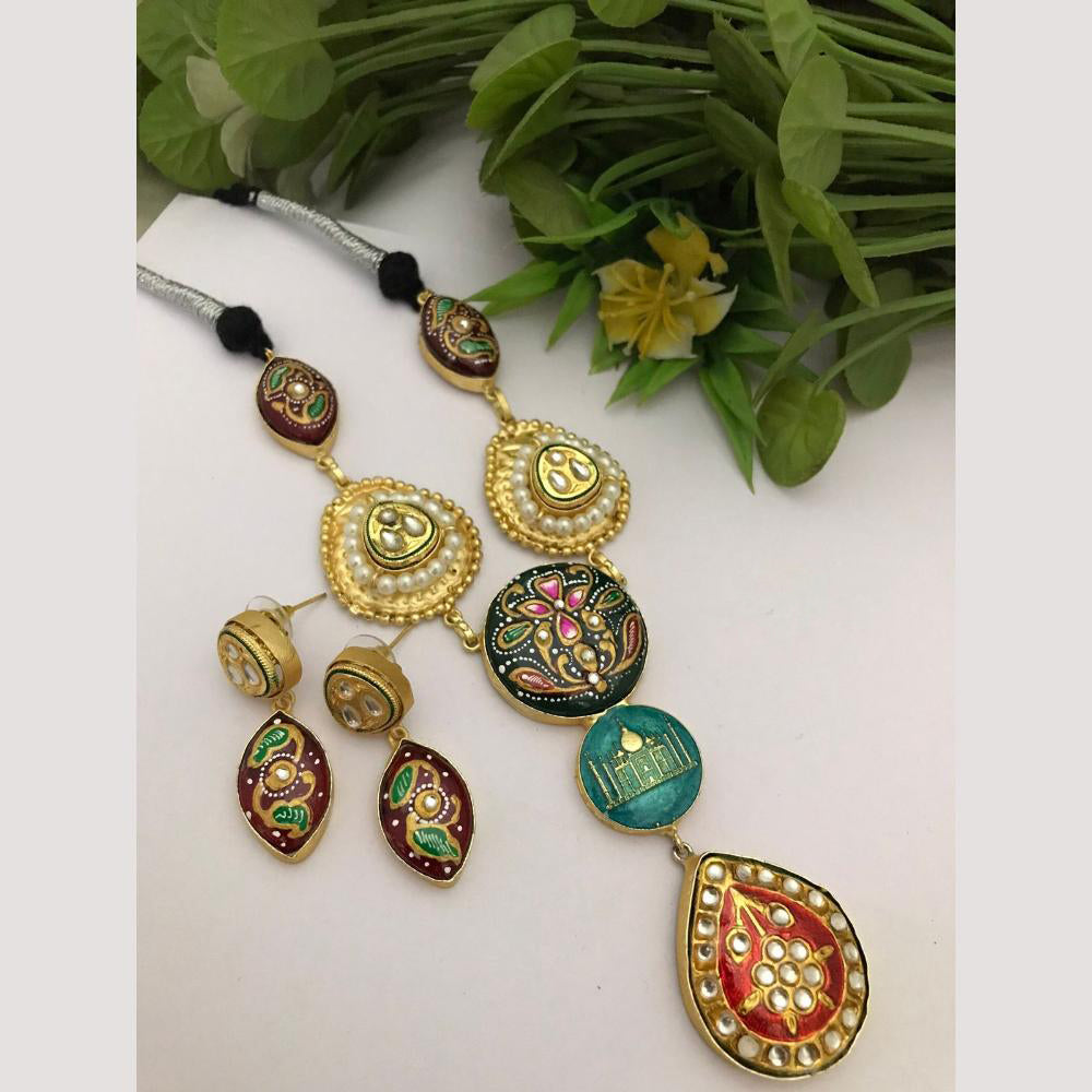 FS Collection Pearl And Kundan Necklace Set