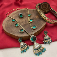 FS Collection Radiant Sparkle Pota Stone And Pearl Necklace Set