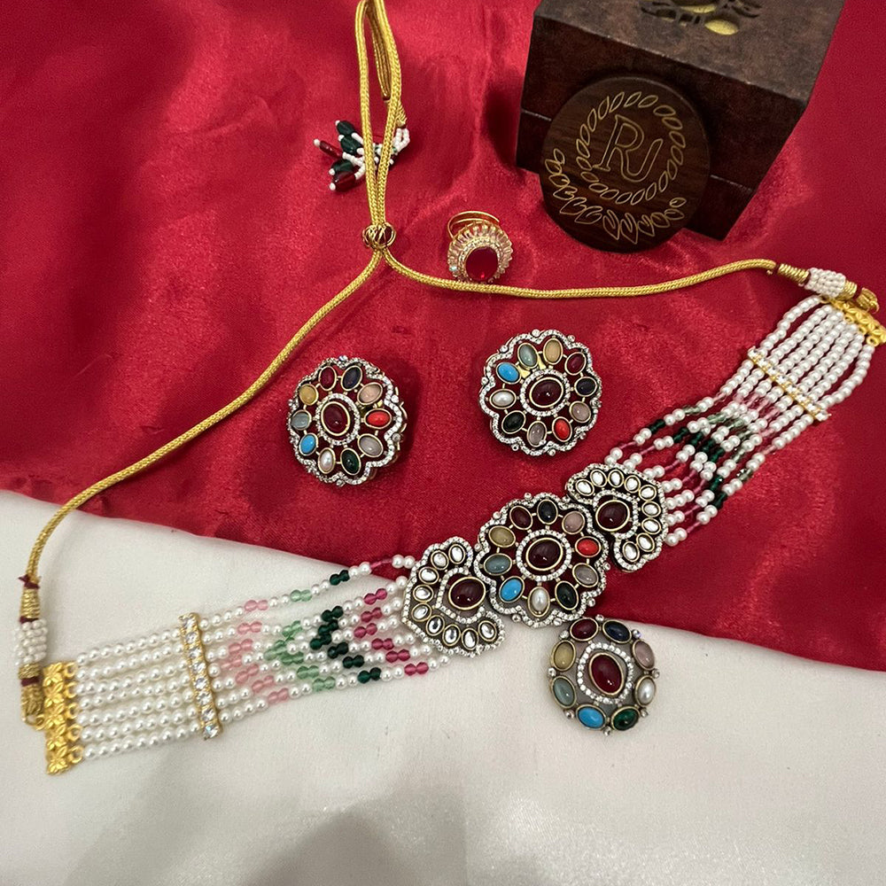 FS Collection Radiant Sparkle Pota Stone And Pearl Necklace Set