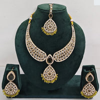 FS Collection Shimmering Crystal Stone And Pearl Necklace Set