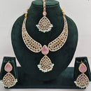 FS Collection Shimmering Crystal Stone And Pearl Necklace Set