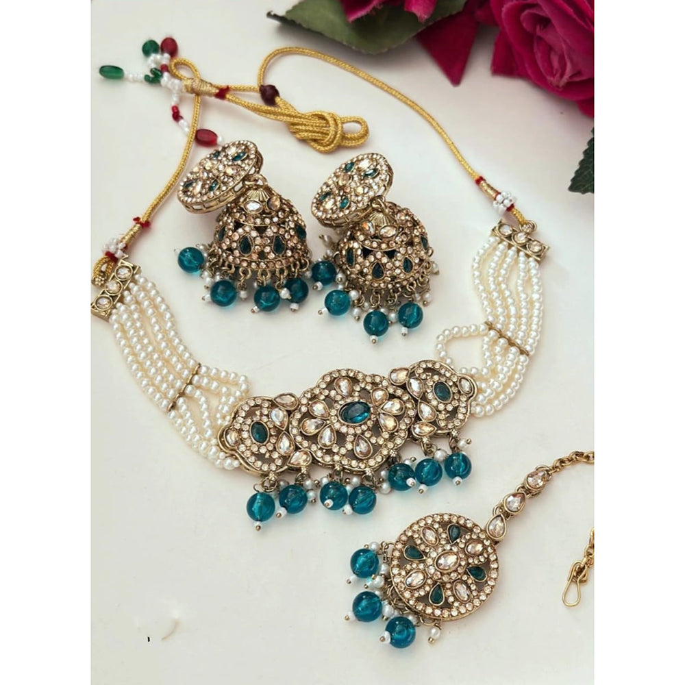 FS Collection Elegant Glow Crystal Stone And Pearl Necklace Set