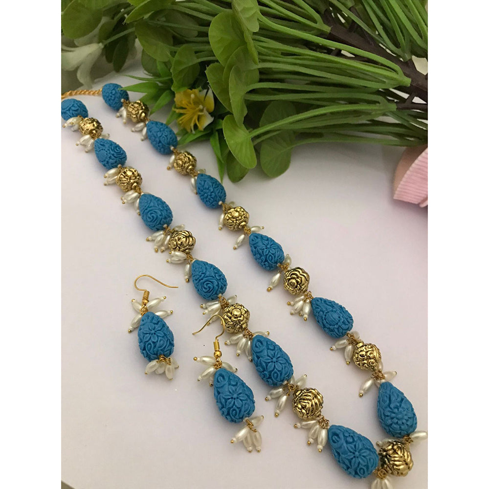 FS Collection Elegant Fancy Pearl And Beads Necklace Set