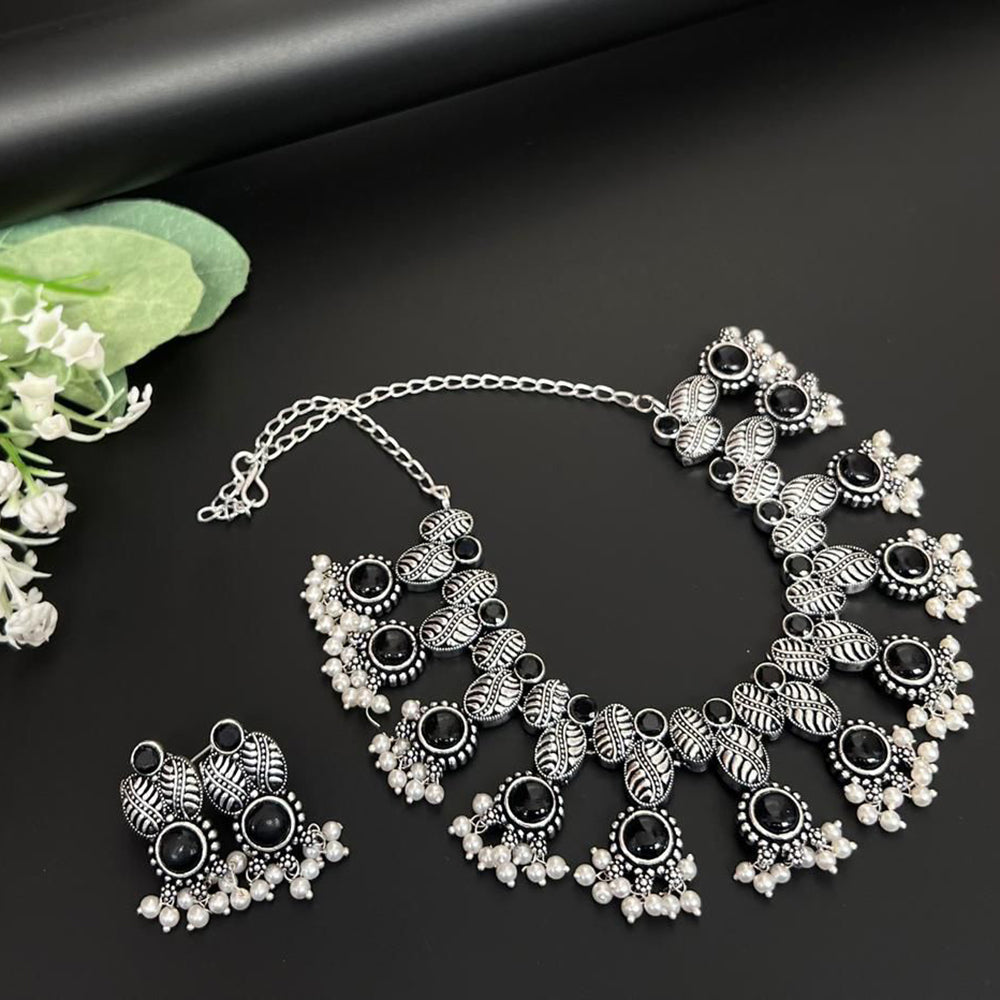 FS Collection Royal Oxidised Plated Pota Stone And Pearl Necklace Set