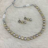 FS Collection Elegant Pota Stone And Pearl Necklace Set