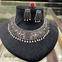 FS Collection Vintage Style Oxidised Pota Stone And Pearl Necklace Set