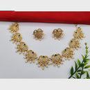 FS Collection Sparkling Pota Stone And Pearl Elegance Necklace Set