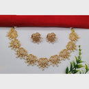 FS Collection Sparkling Pota Stone And Pearl Elegance Necklace Set