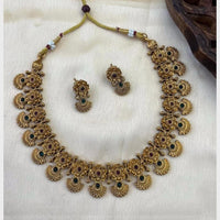 FS Collection Sparkling Pota Stone Necklace Set