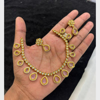 FS Collection Classic Crystal Stone And Austrian Stone Necklace Set