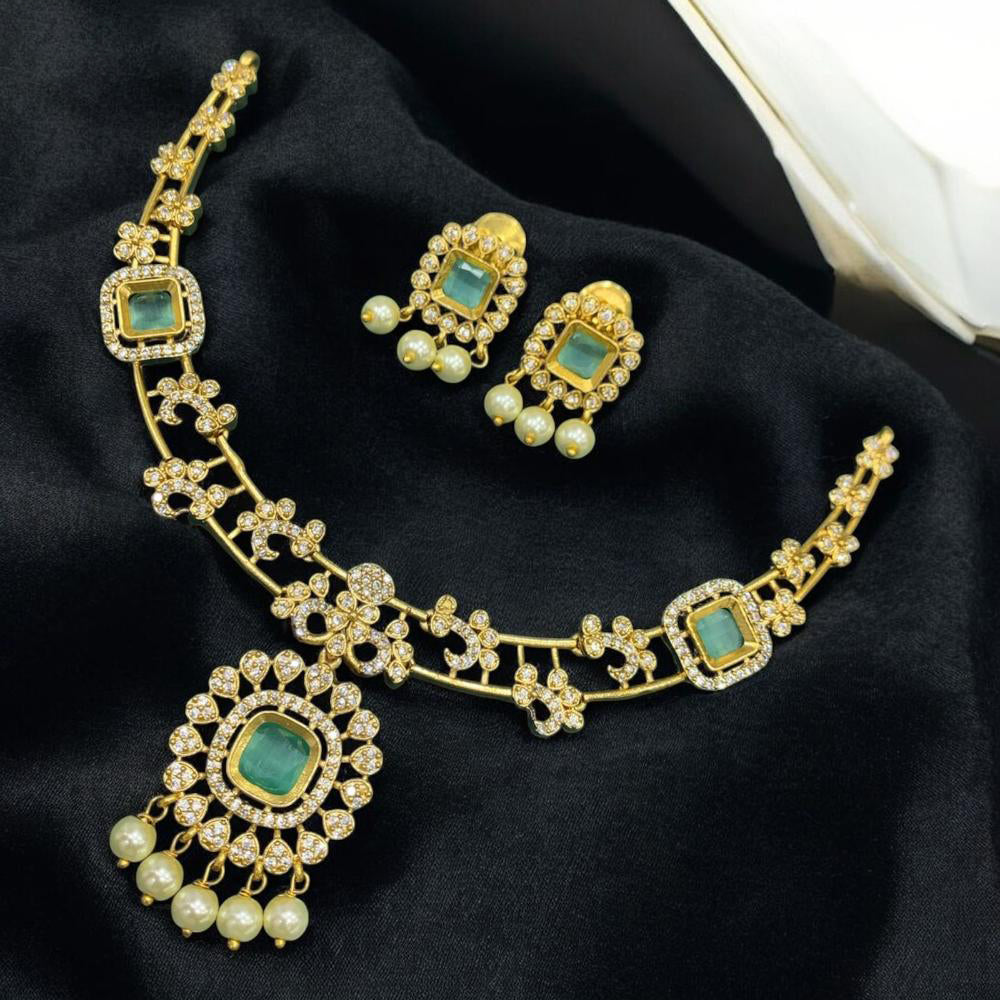FS Collection Classic Crystal Stone And Austrian Stone Pearl Necklace Set