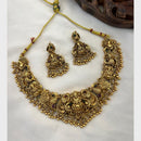 FS Collection Sparkling Pota Stone And Pearl Elegance Temple Necklace Set
