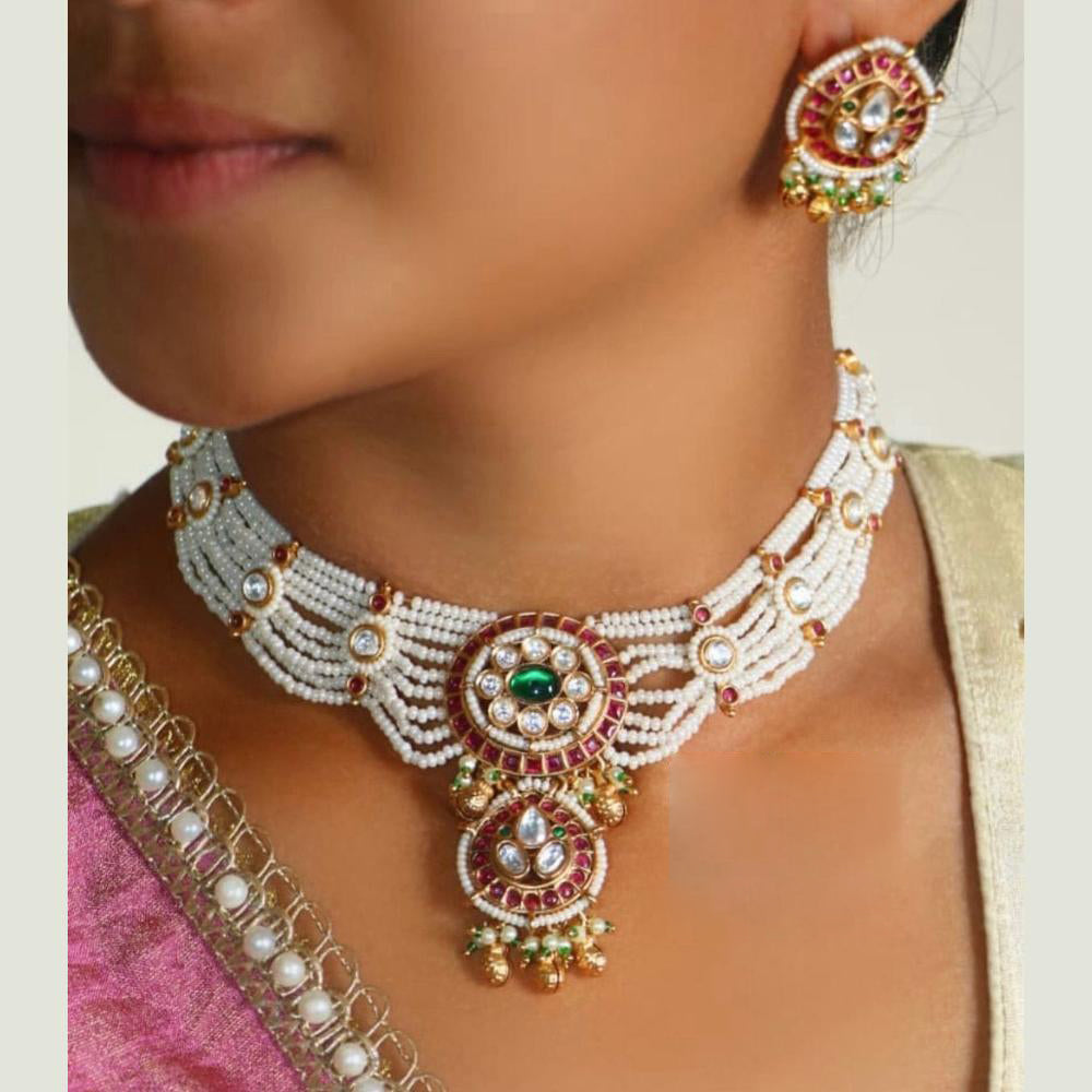 FS Collection Festive Pota Stone And Pearl Choker Necklace Set