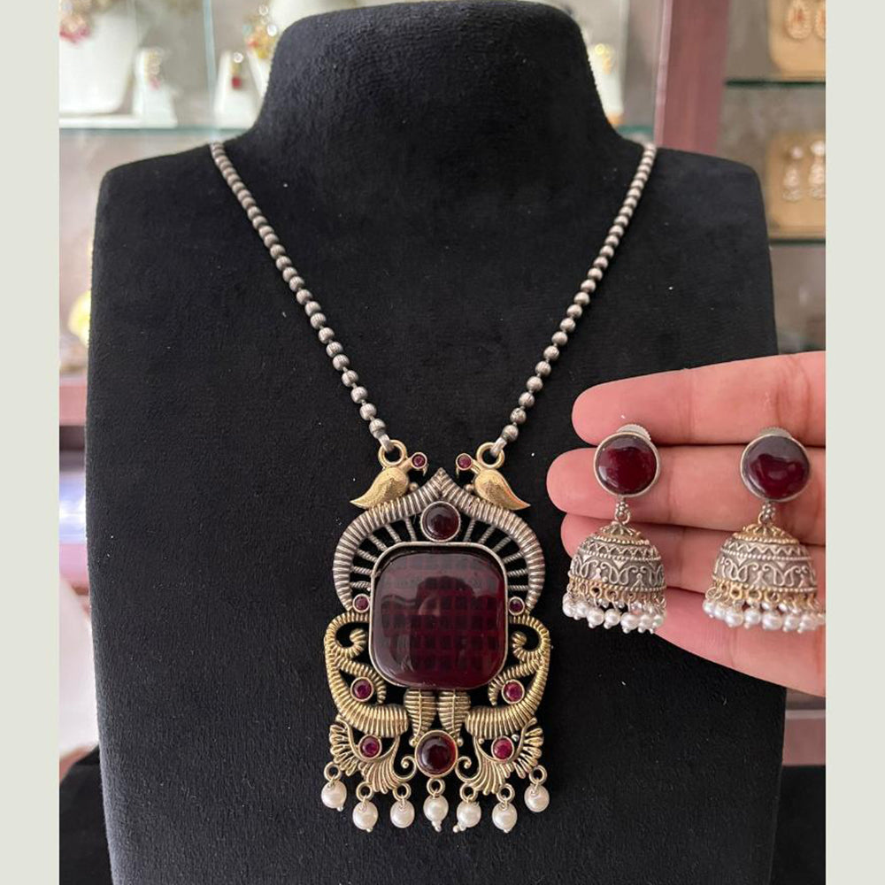 FS Collection 2 Tone Plated Pota Stone  And Pearl Long  Necklace Set