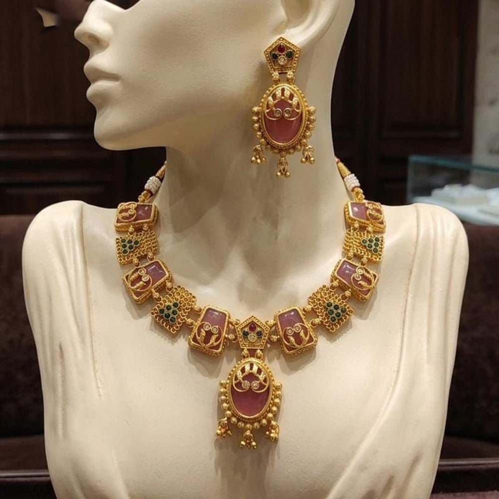 FS Collection Ethnic Design Pota Stone And Pearl Necklace Set